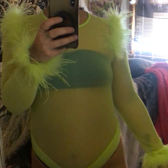 Dolls kill green body suit - Picture 4 of 4